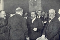 Ο Βενιζέλος σε δεξίωση της βρετανικής πρεσβείας στο Παρίσι (1920).